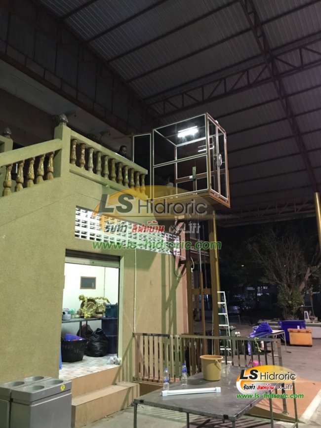 รับทำลิฟท์ stacker 2 ชั้น ที่เขต ลาดกระบัง ทีมงานสร้างลิฟท์พร้อมติดตั้งและให้บริการ